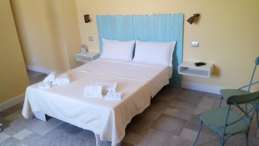 Casale Diletta Bed and Breakfast Castiadas Kamer foto