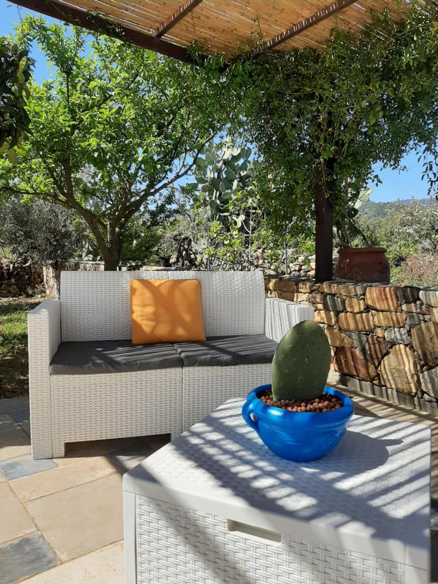 Casale Diletta Bed and Breakfast Castiadas Buitenkant foto